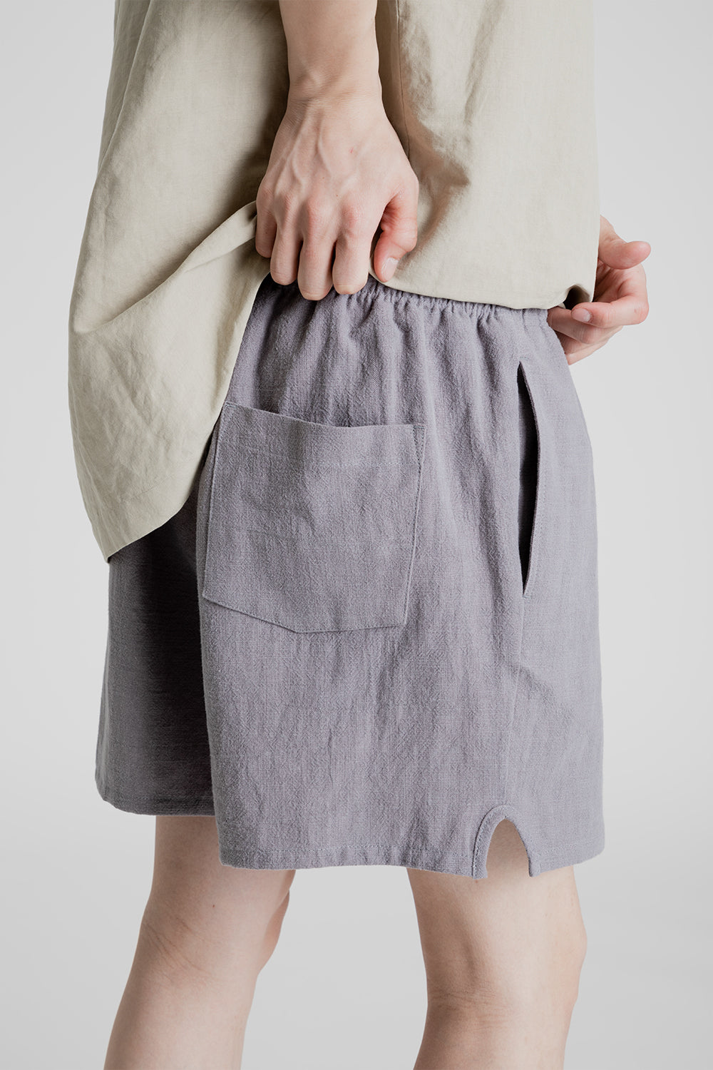 S.K Manor Hill MT Shorts in Grey Ramie
