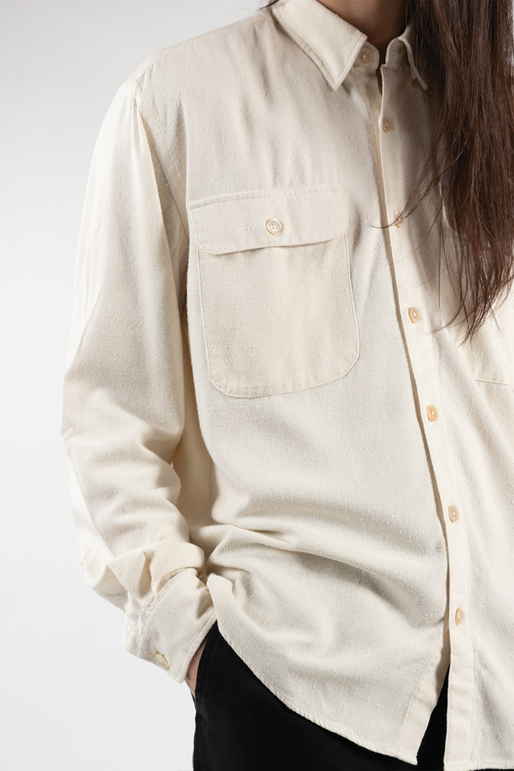 Schnaydermans-shirt-boxy-raw-silk-natural-front