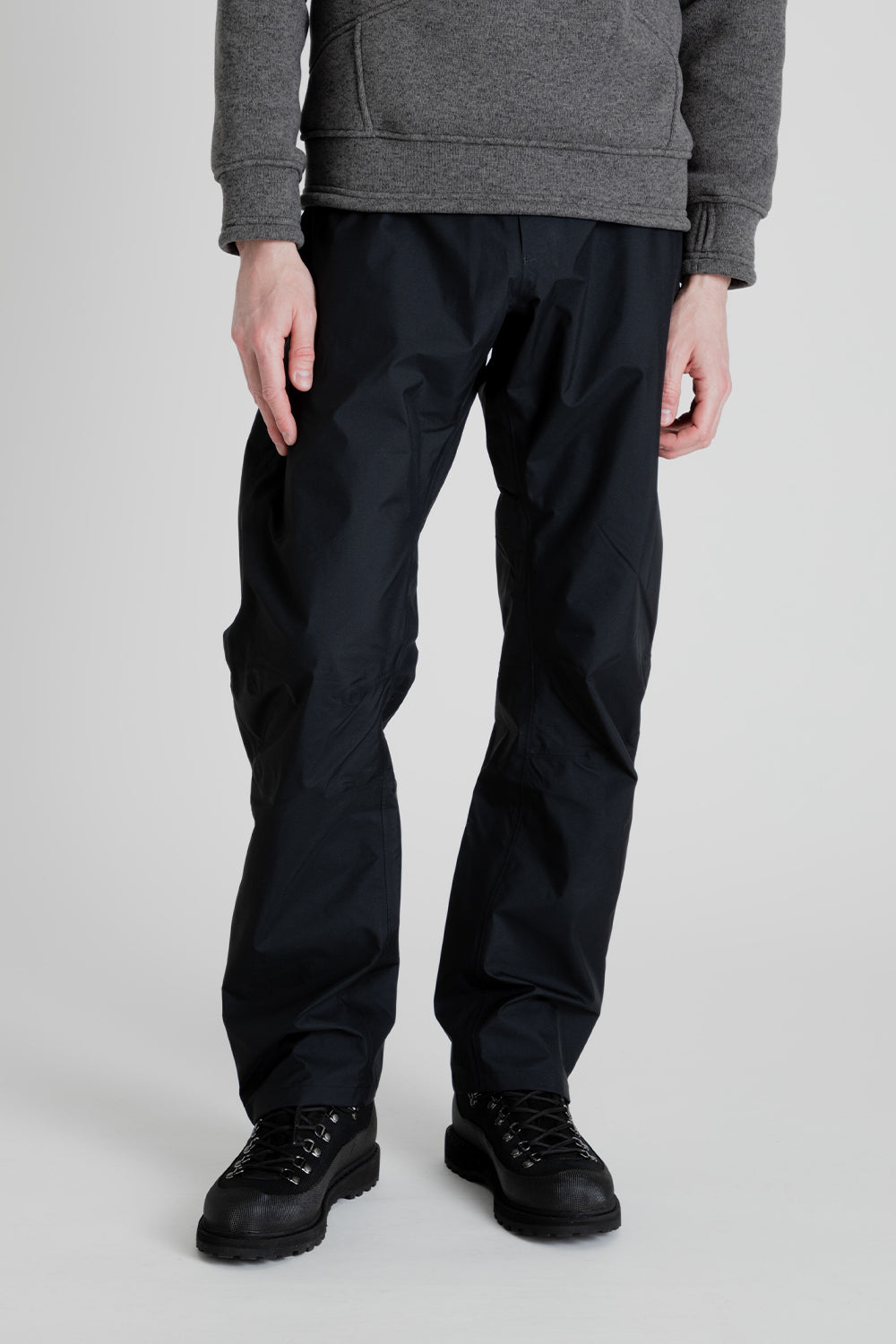 Tilak Ultralight Paclite GTX Pants in Caviar Black
