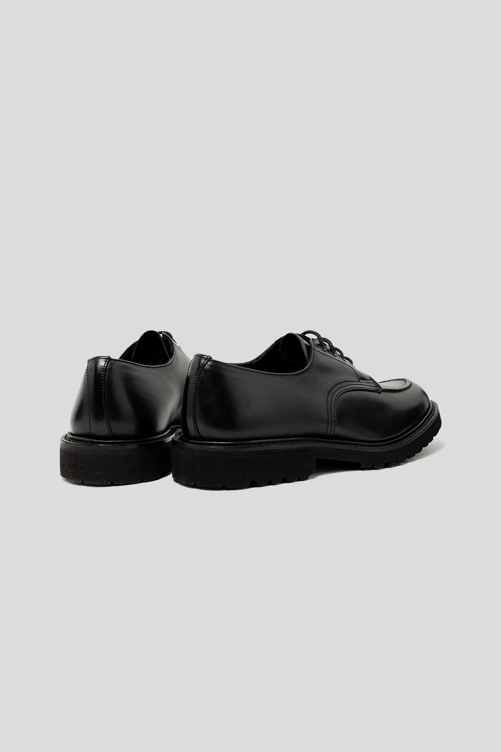 Tricker's Kilsby Apron Derby Shoe in Black Olivvia Classic