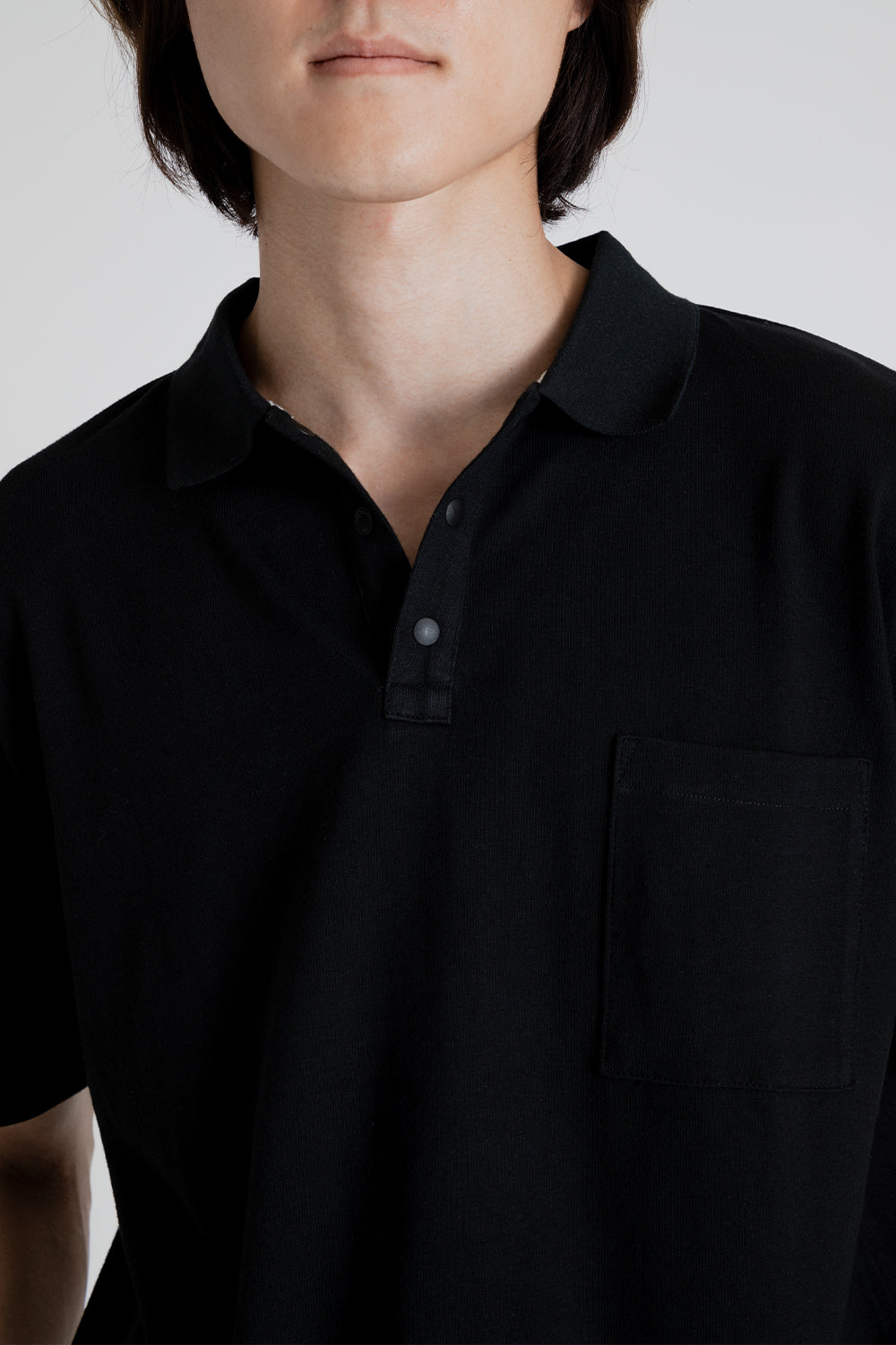 Uniform Bridge Collar Short Sleeve Tee in Black