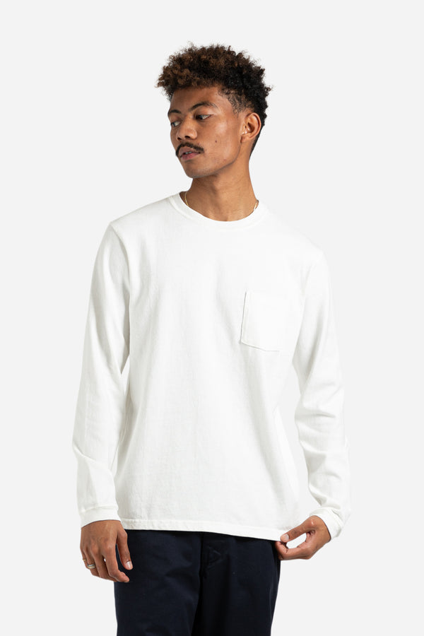 Velva Sheen Pigment Long Sleeve Pocket Tee in White | Wallace