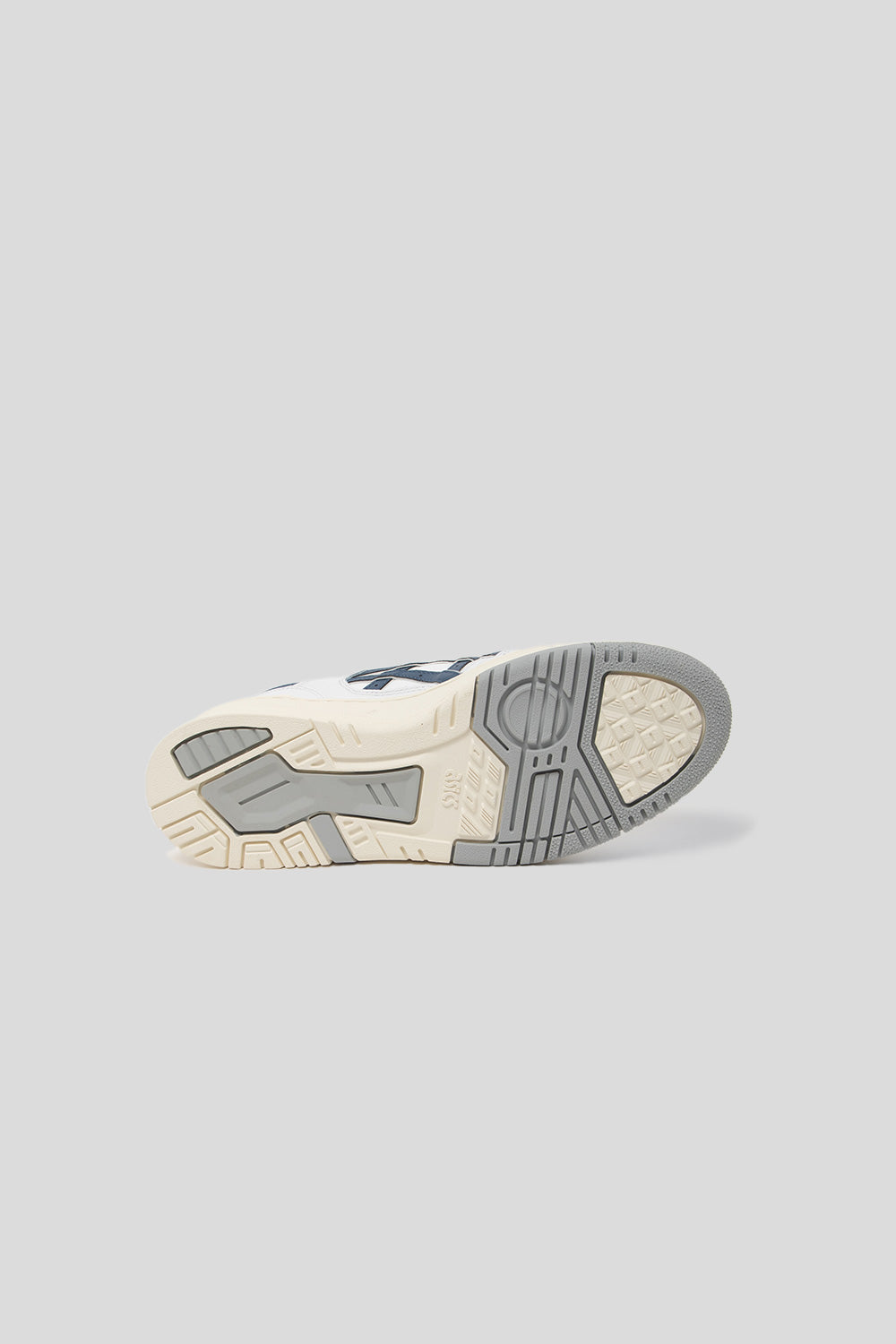Asics EX89 Shoe in White and Grand Shark
