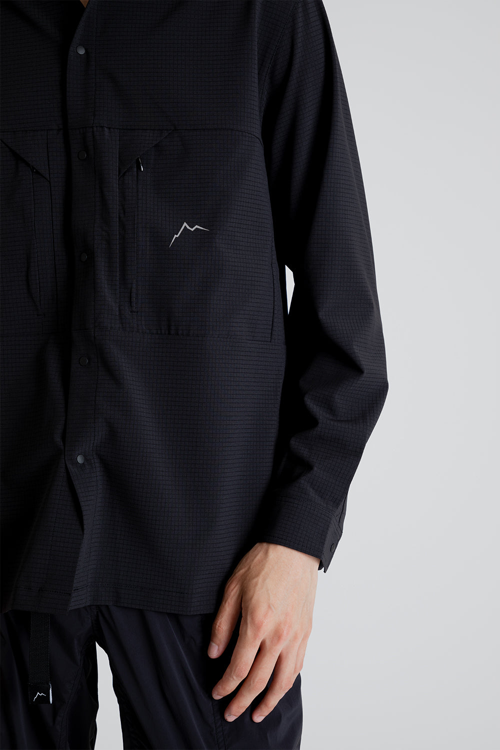 CAYL Flow Hiker Shirt in Black