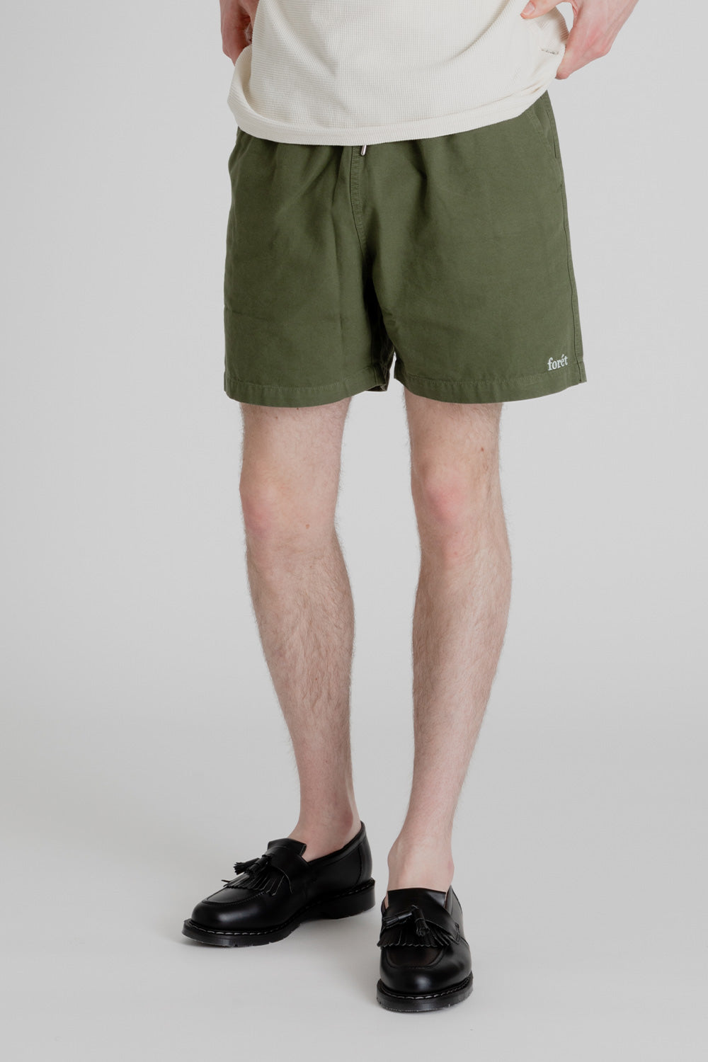 foret-home-shorts-dusty-green
