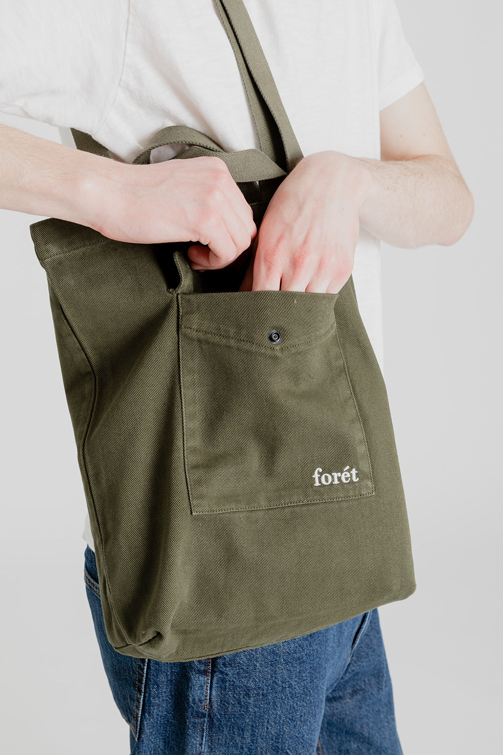 foret-turf-twill-tote-bag-army
