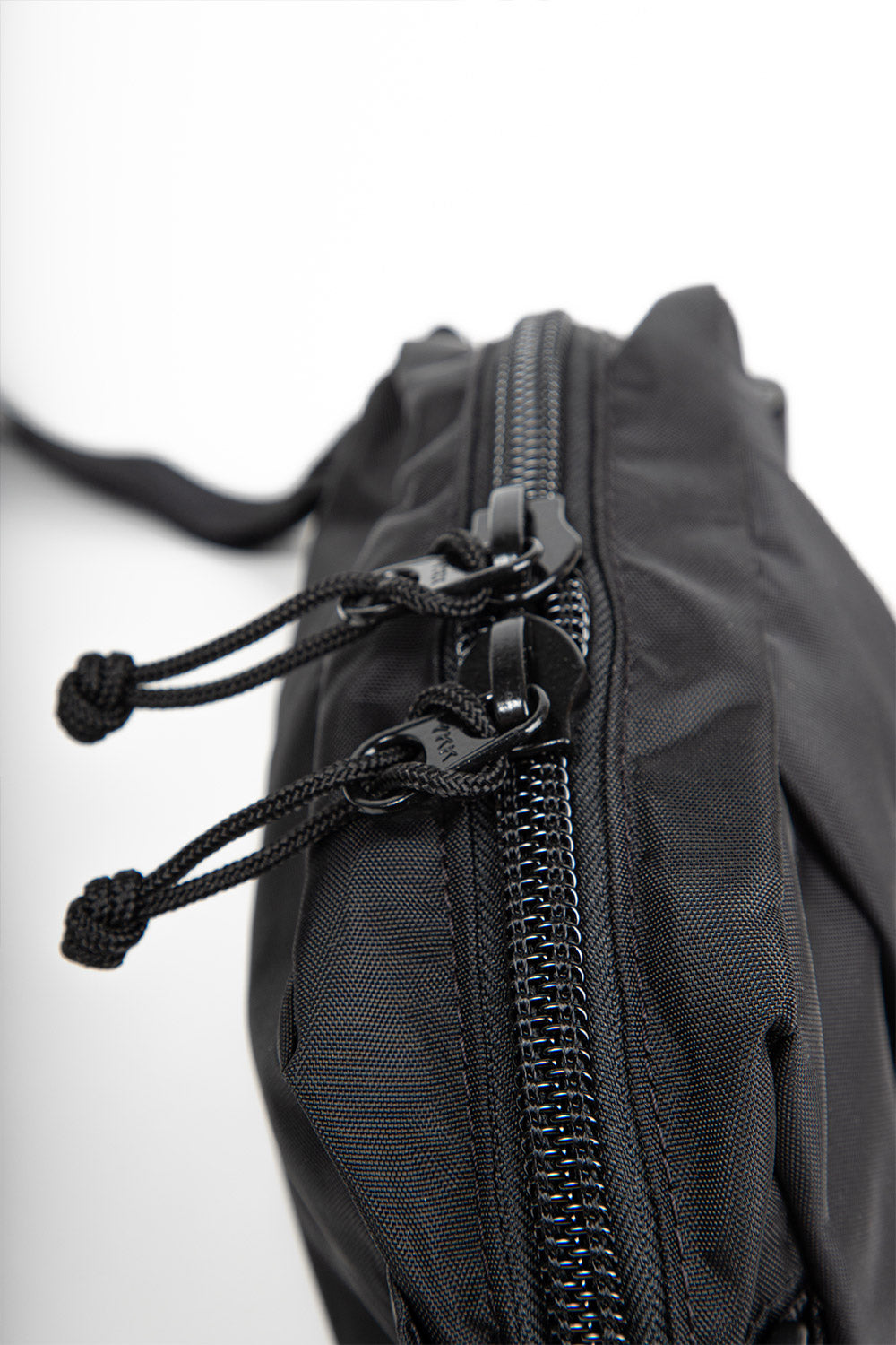 fredrik-packers-division-hip-pack