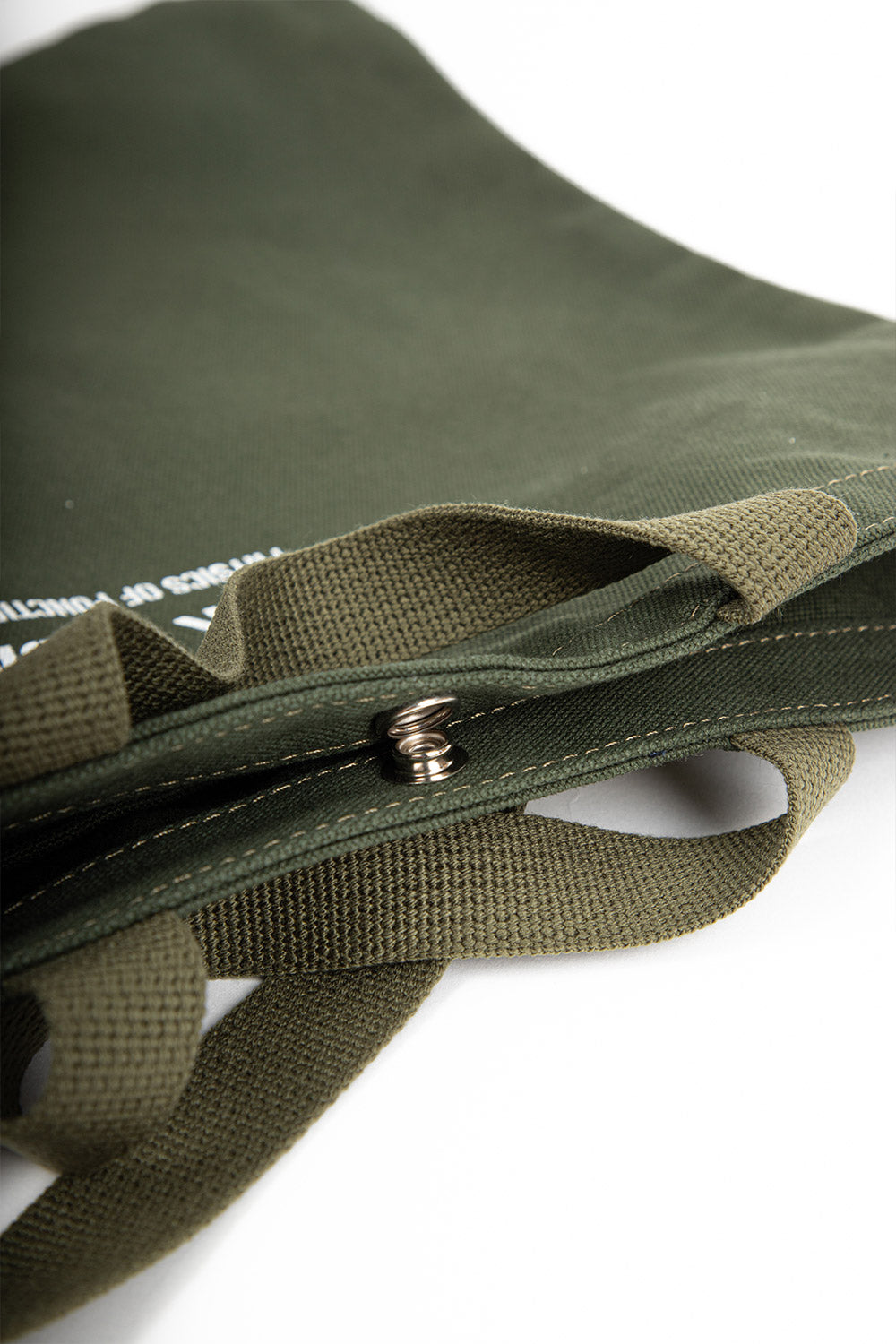 fredrik-packers-duck-book-shoulder-bag