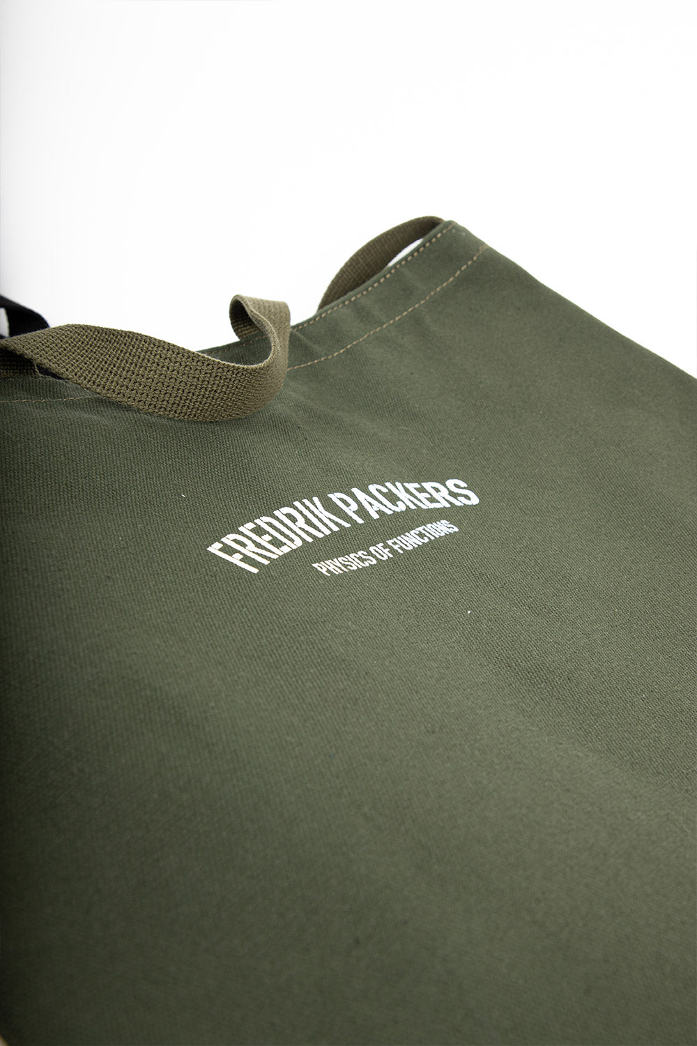 fredrik-packers-duck-book-shoulder-bag