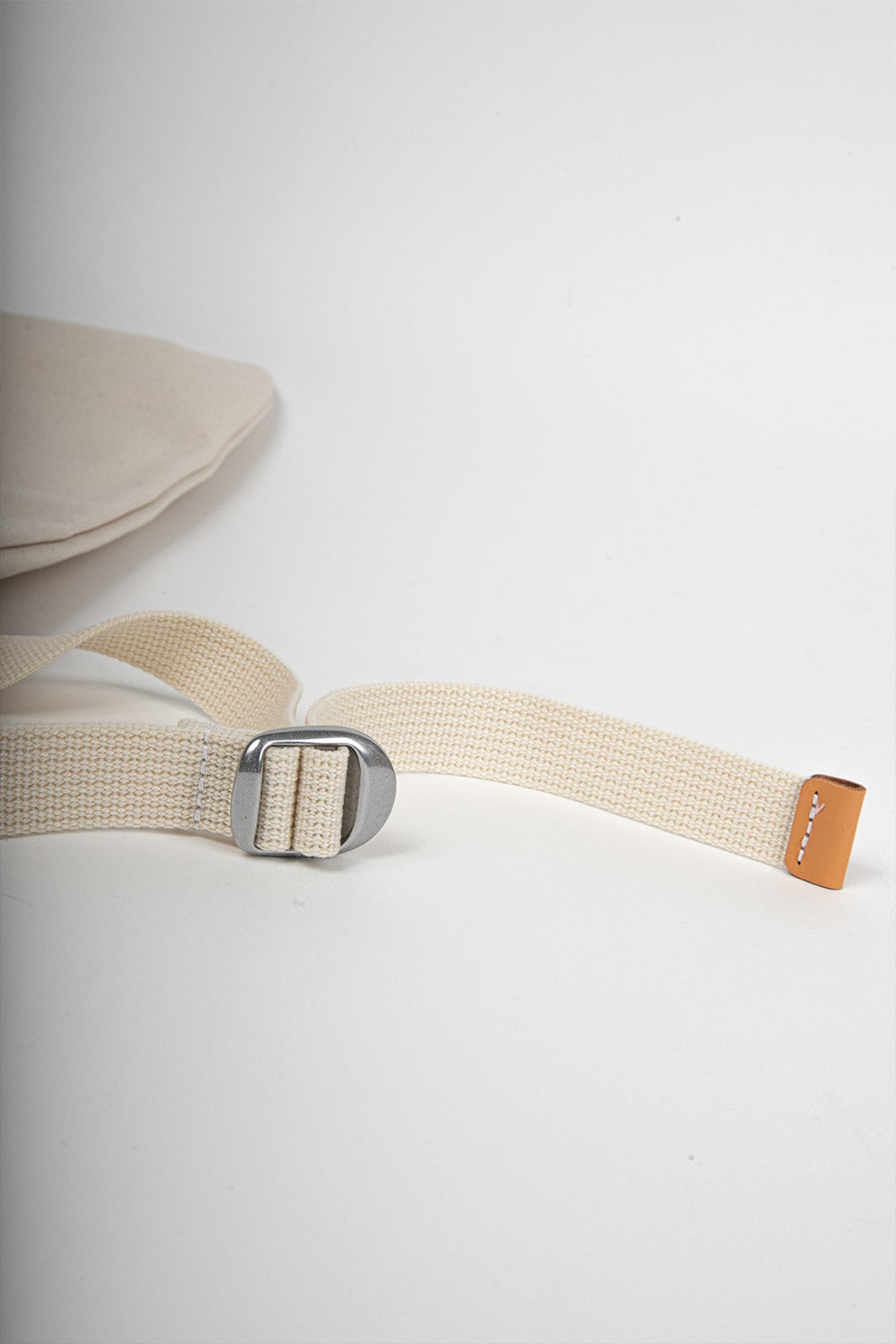 fredrik-packers-duck-book-shoulder-bag