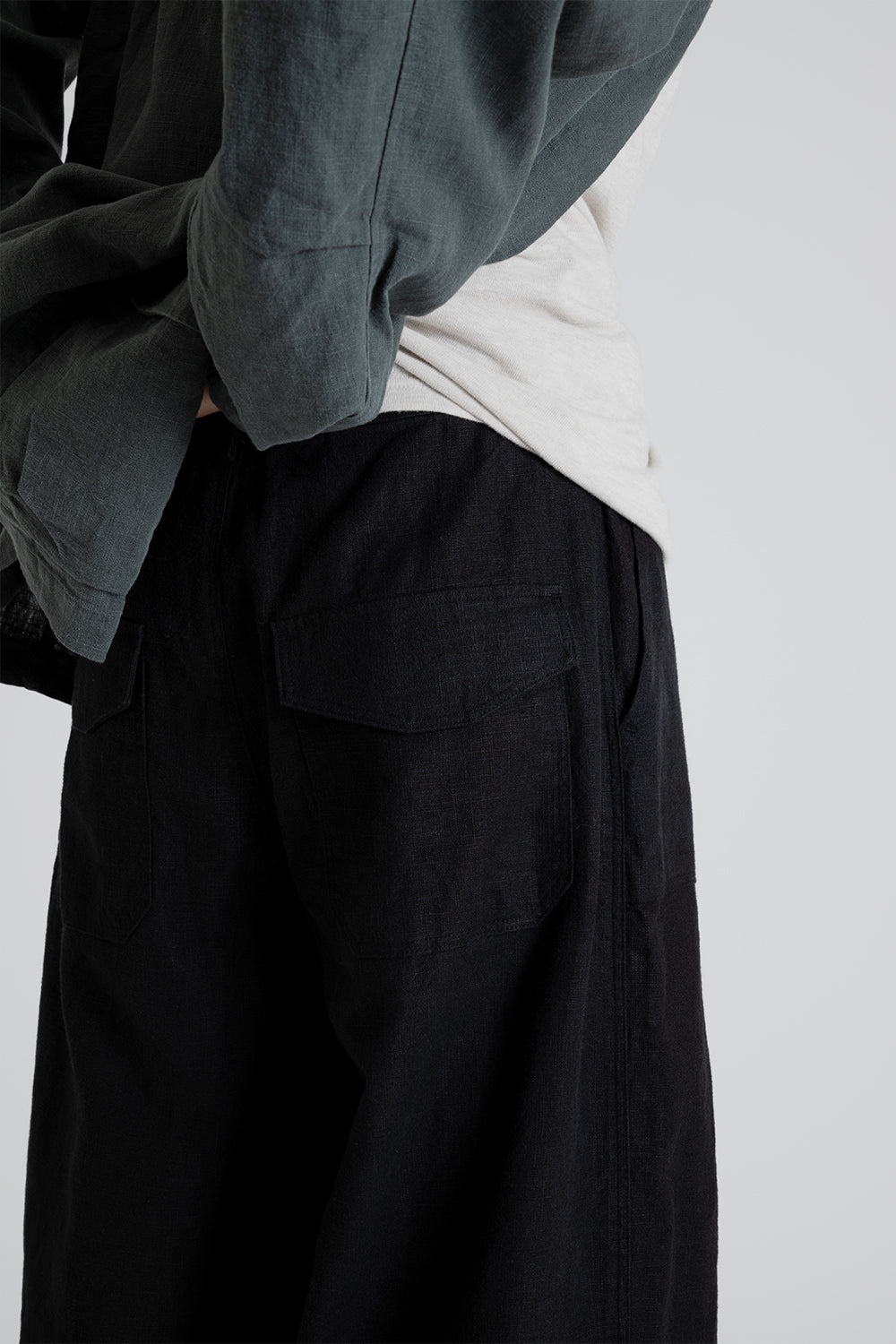 Frizmworks Linen Balloon String Pants in Black