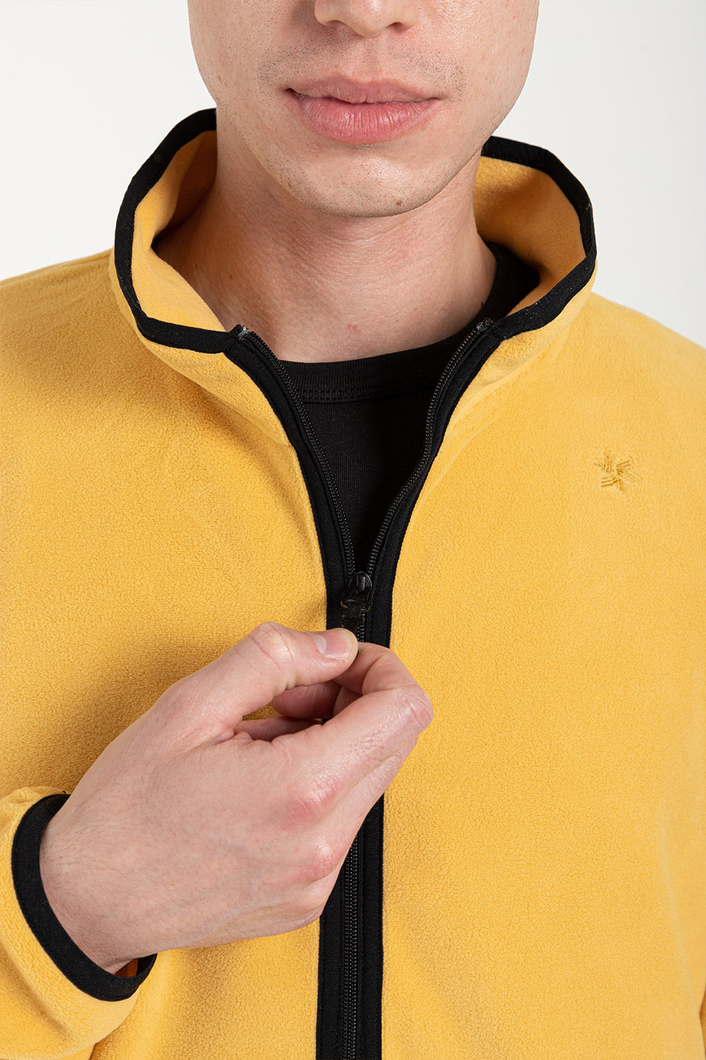 goldwin-micro-fleece-half-zip-gold