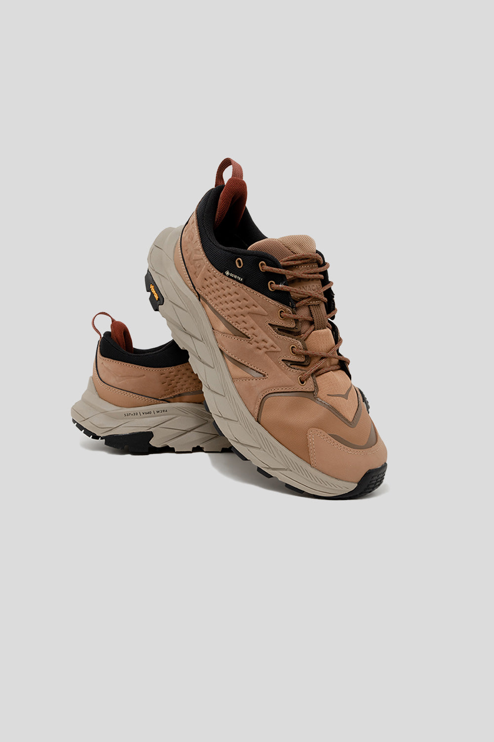 Hoka Anacapa Low GTX in Tiger's Eye / Black