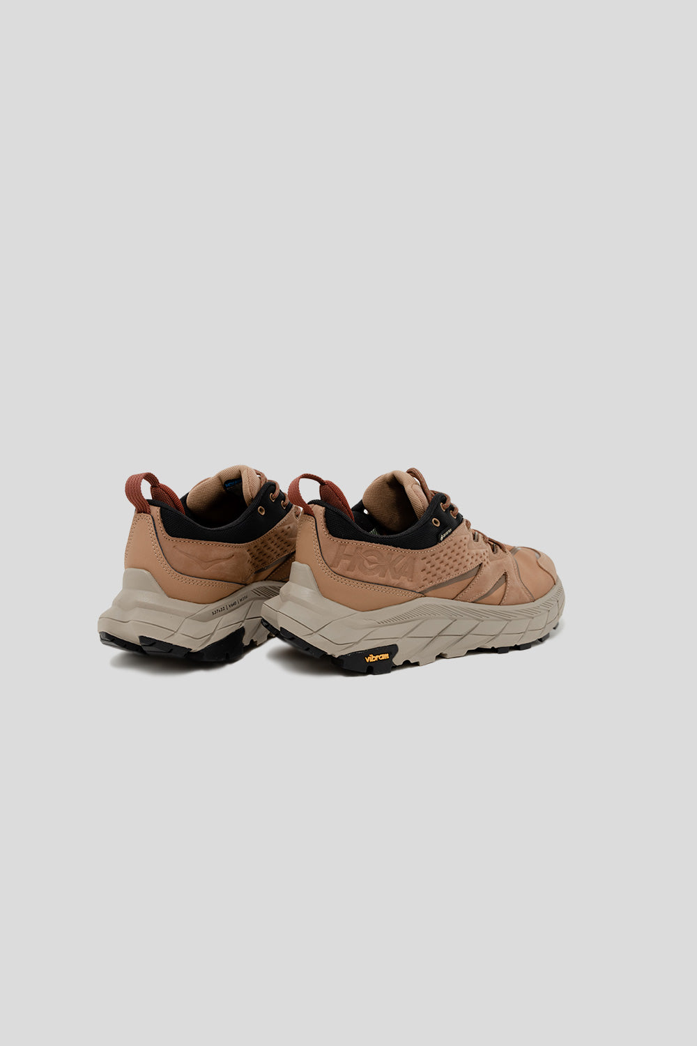 Hoka Anacapa Low GTX in Tiger's Eye / Black