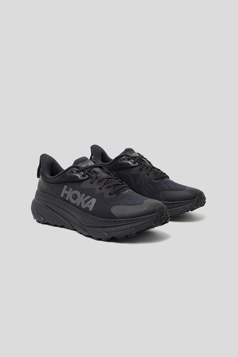 Hoka Challenger ATR 7 GTX Shoe in Black / Black