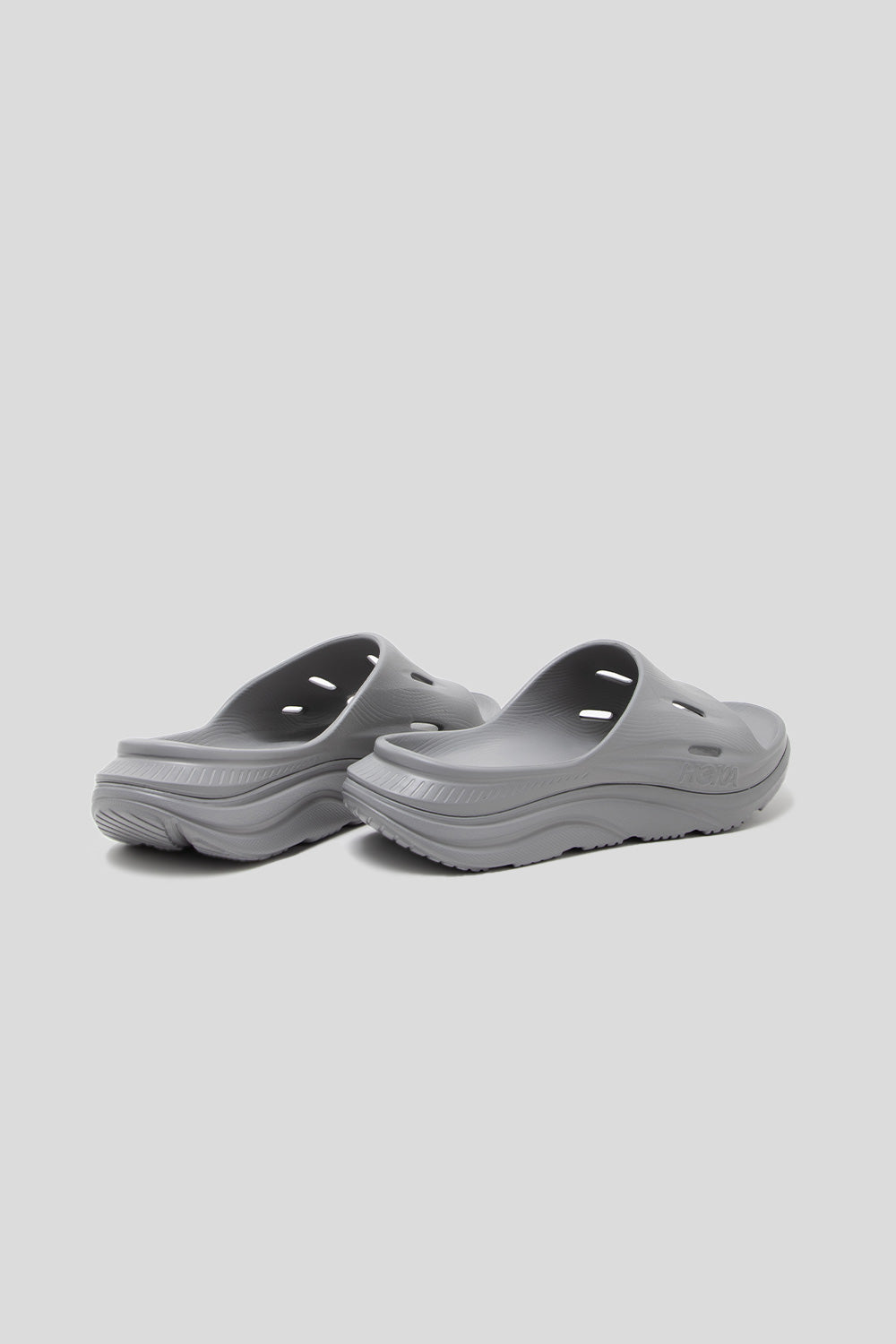 Hoka All Gender Ora Recovery Slide 3 in Grey / Grey