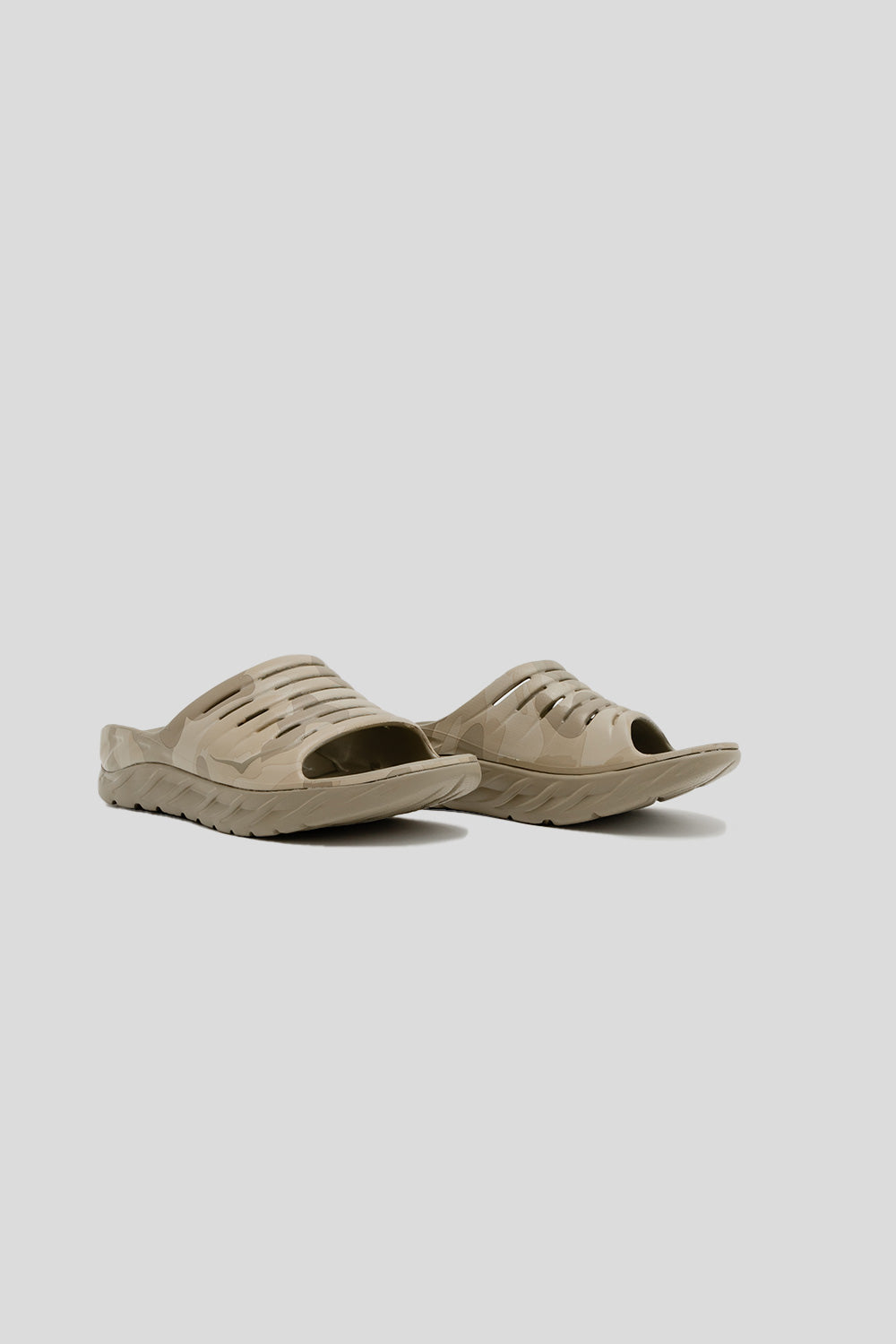 hoka-recovery-oxford-tan-dune