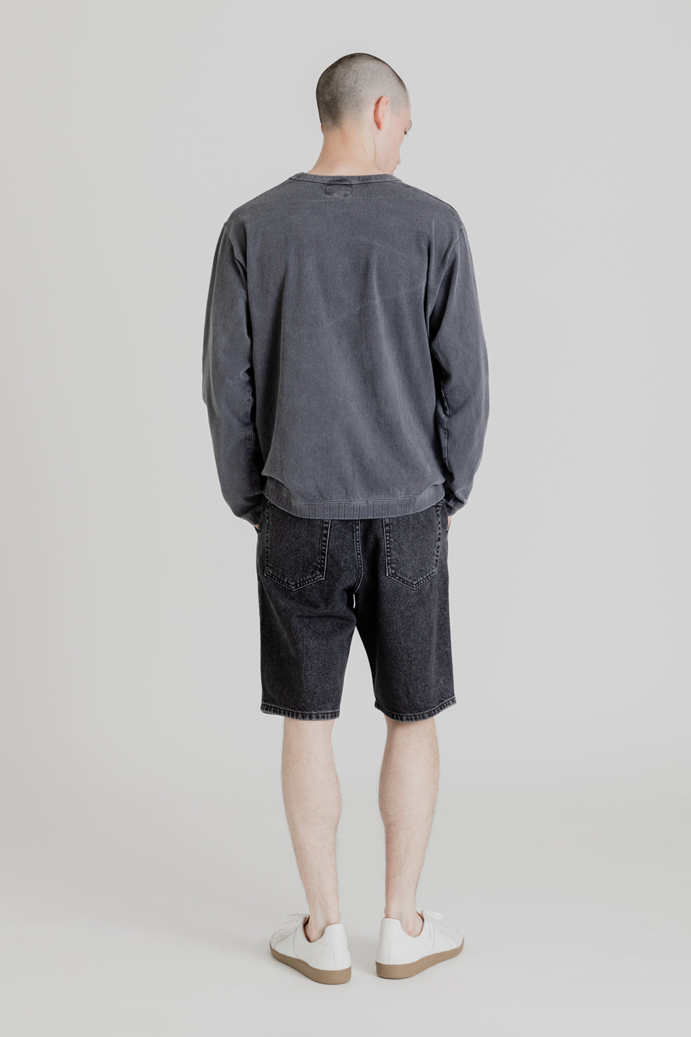 Jackman Pigment Dyed Ribbed L/S T-Shirt in Dark Grey