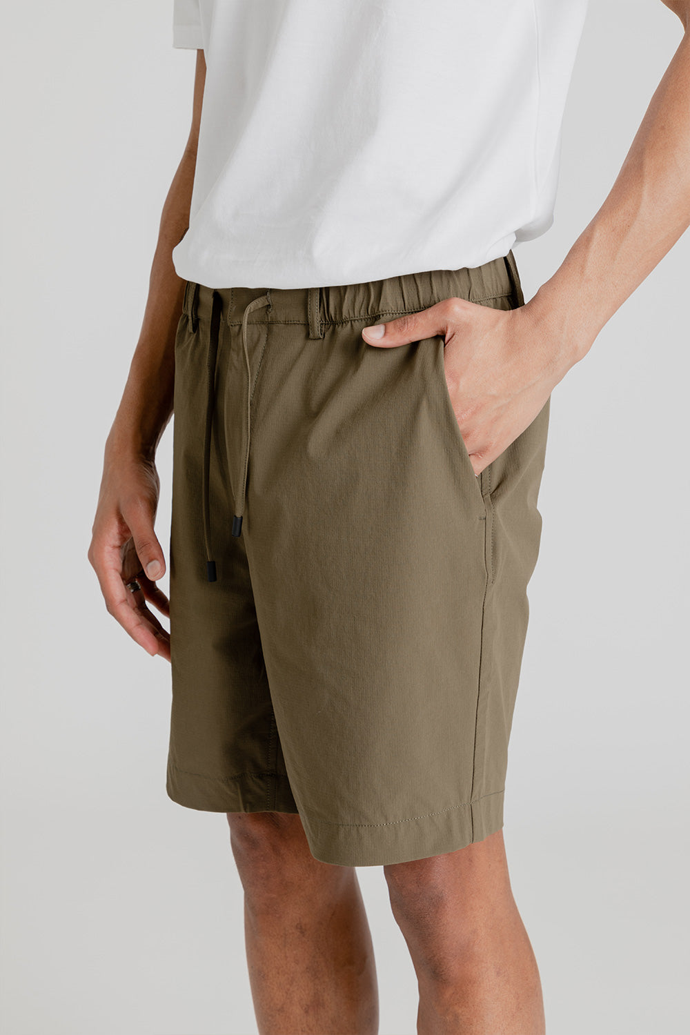 Kestin Inverness Ripstop Short in Dark Olive
