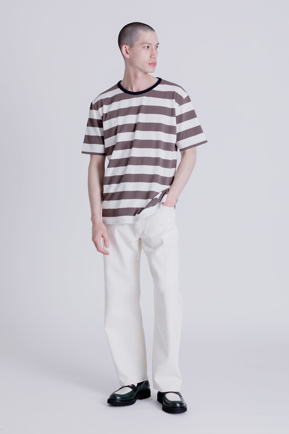 Knickerbocker Bar Stripe Tee in White / Brown