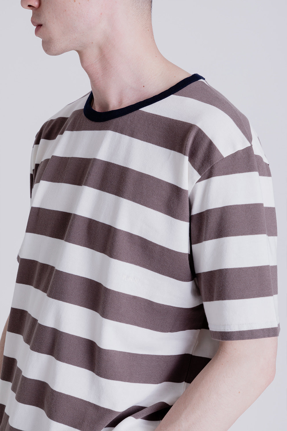 Knickerbocker Bar Stripe Tee in White / Brown