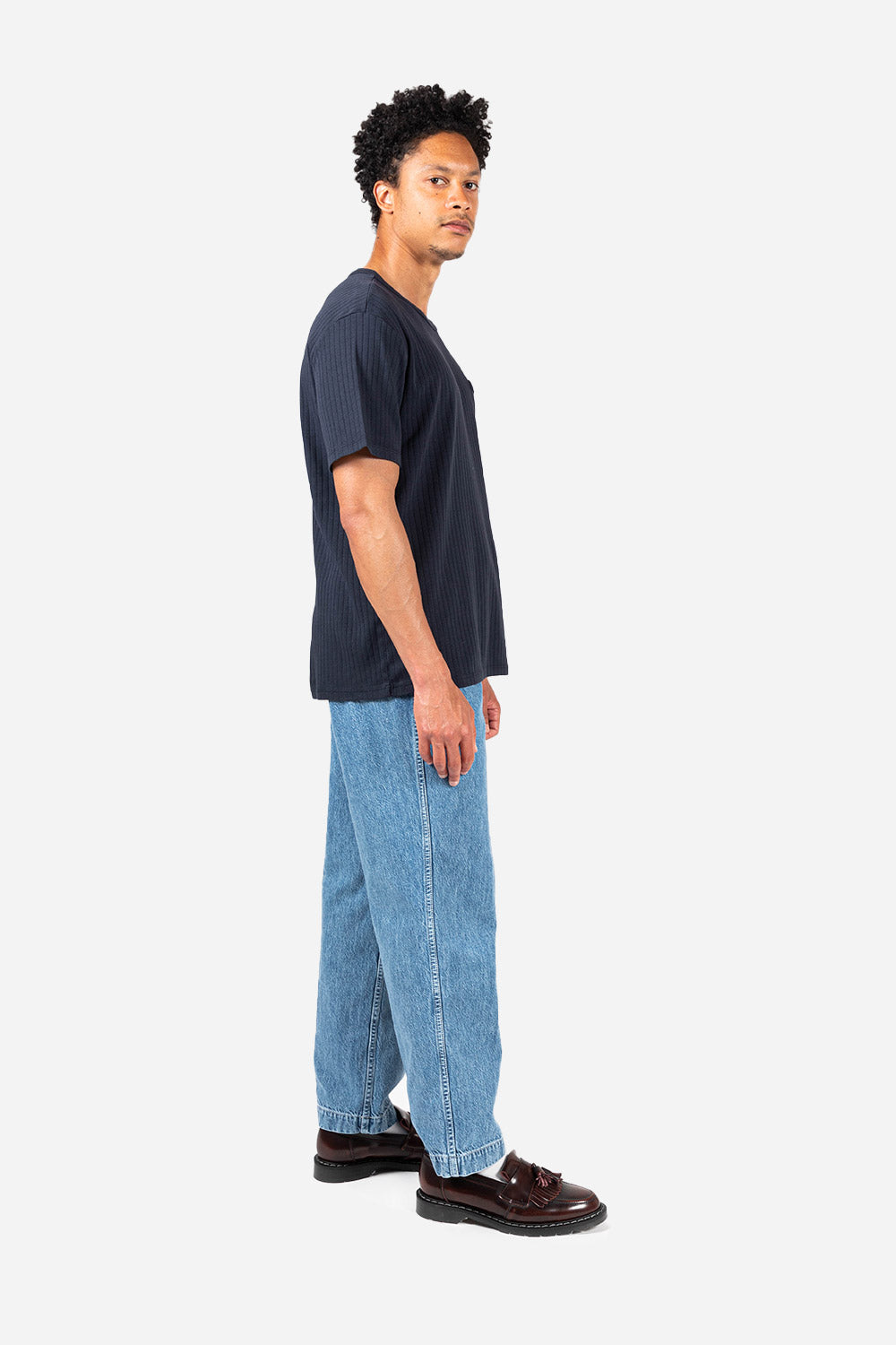 knickerbocker-ribbed-pocket-t-shirt-navy
