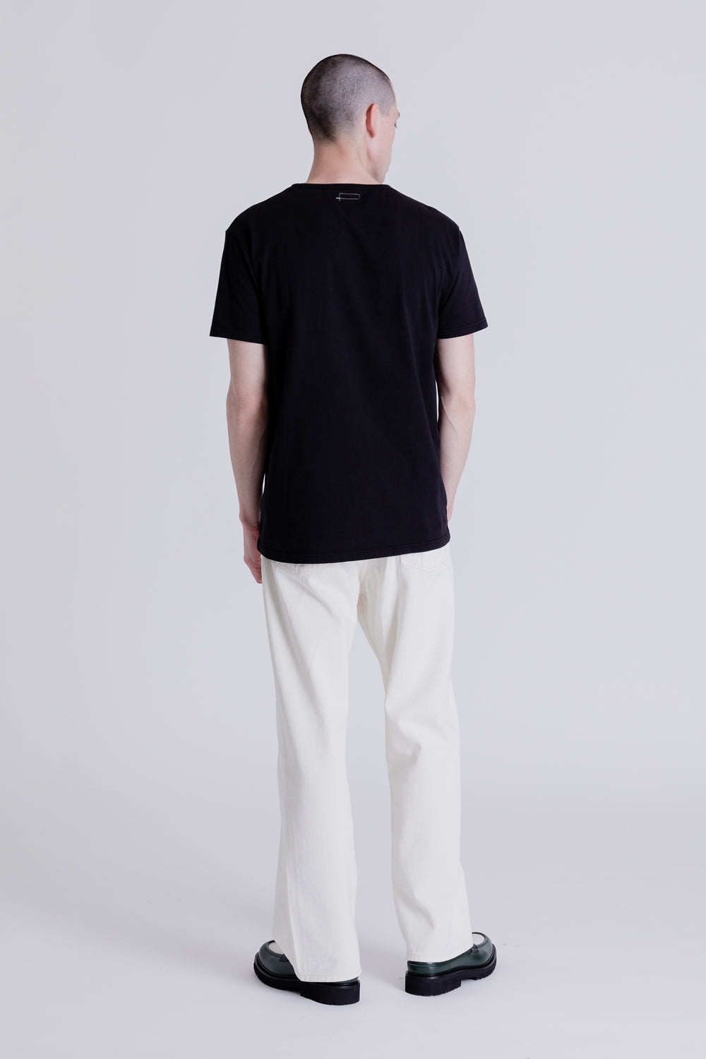 Knickerbocker The T-Shirt in Coal