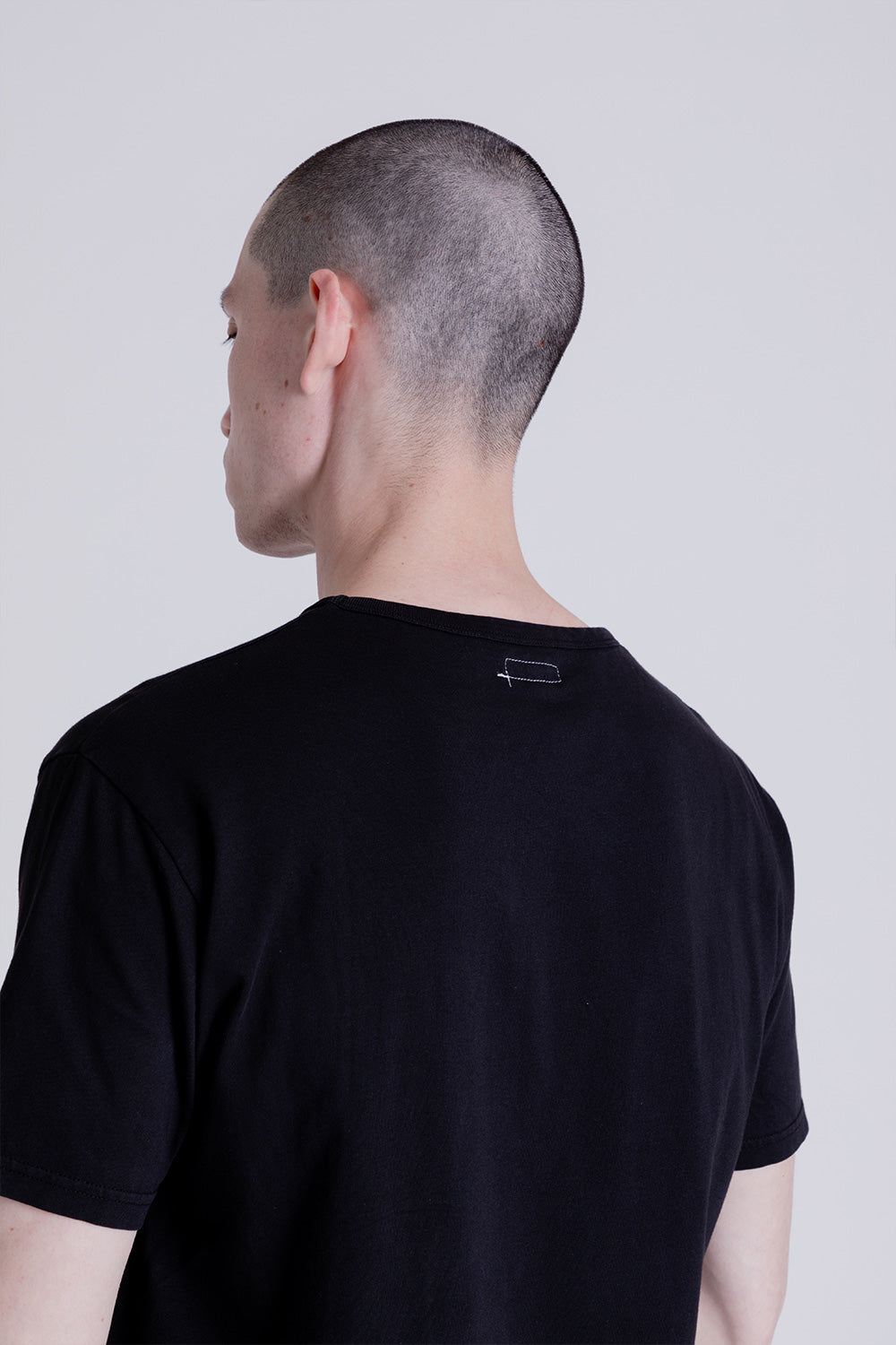 Knickerbocker The T-Shirt in Coal