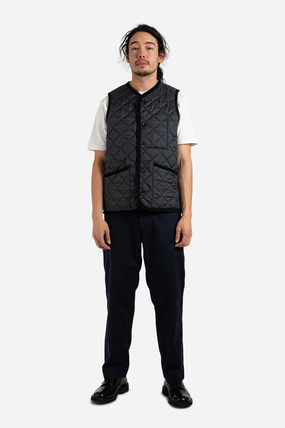 lavenham_thornham_vest_lamp_black