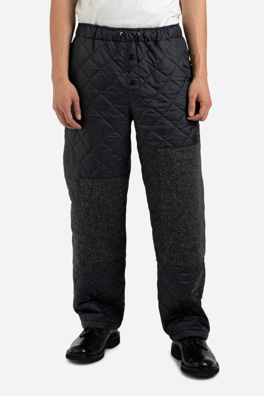 lavenham_wool_patch_trousers_lamp_black