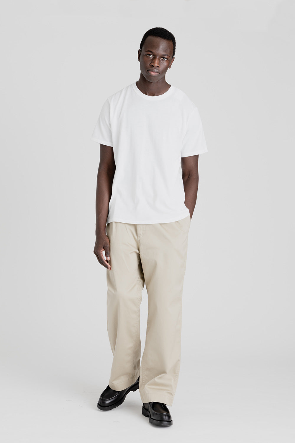 nanamica-double-pleat-wide-chino-pants-khaki