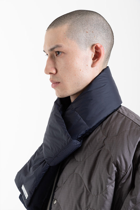 nanamica-down-muffler-navy