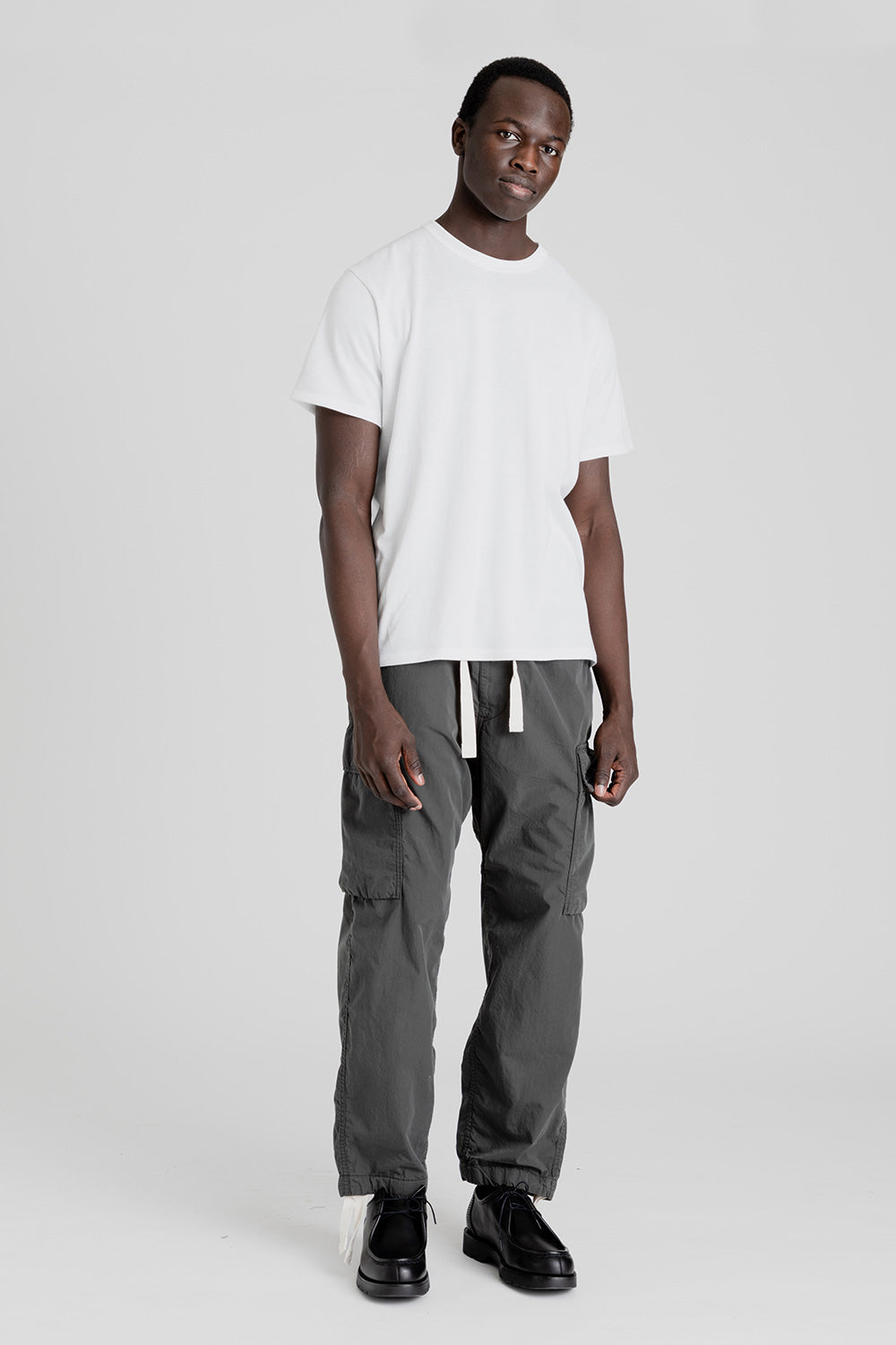 nanamica-easy-cargo-pant-charcoal