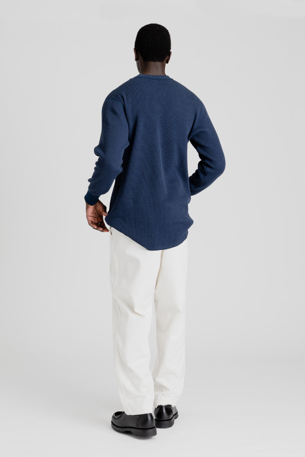 nanamica-l-s-thermal-navy