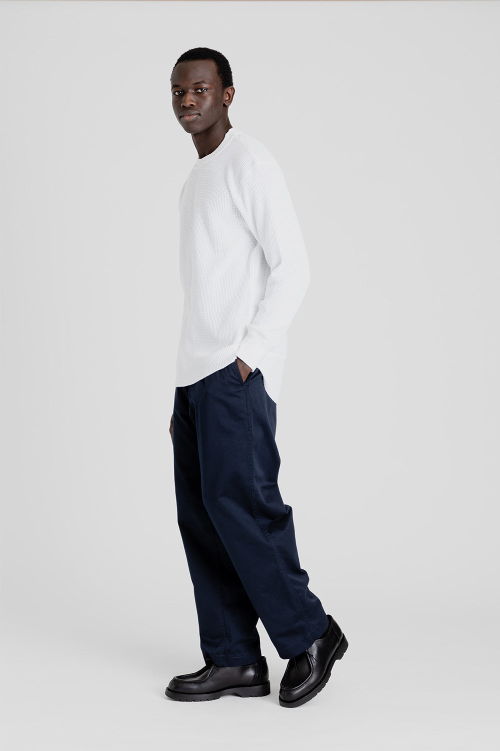 nanamica-crewneck-l-s-thermal-white