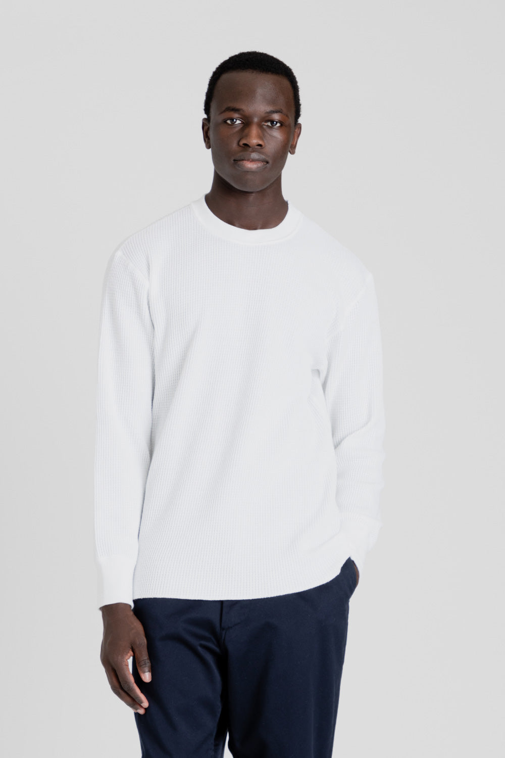 nanamica-crewneck-l-s-thermal-white