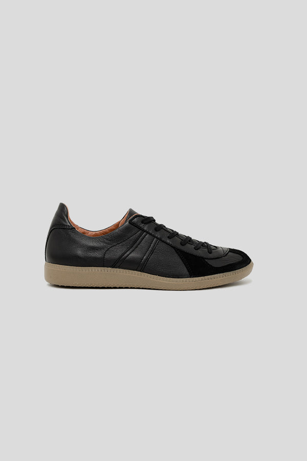 Reproduction of Found German Military Trainer in Black | Wallace