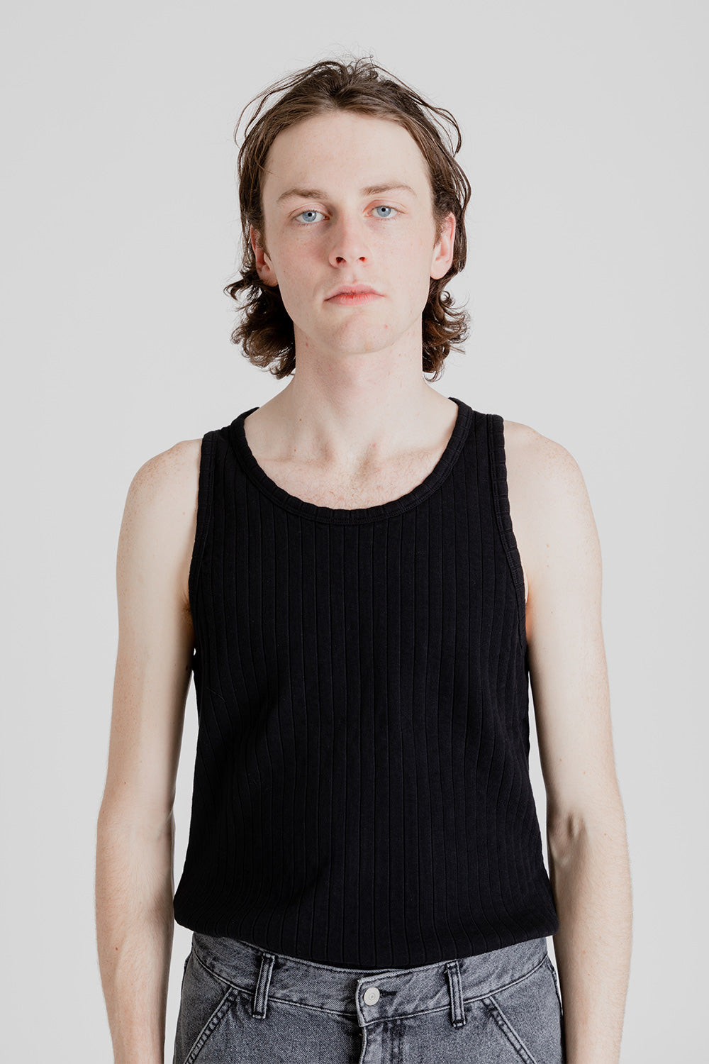 schnaydermans_ribbed-tank-black