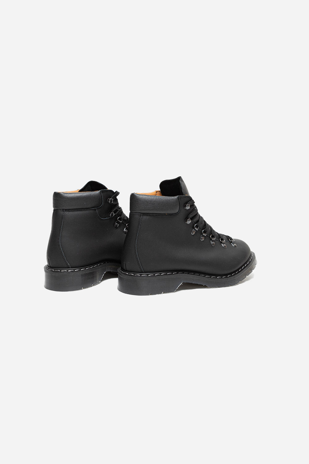 Urban Hiker - Greasy Black - Wallace Mercantile Shop