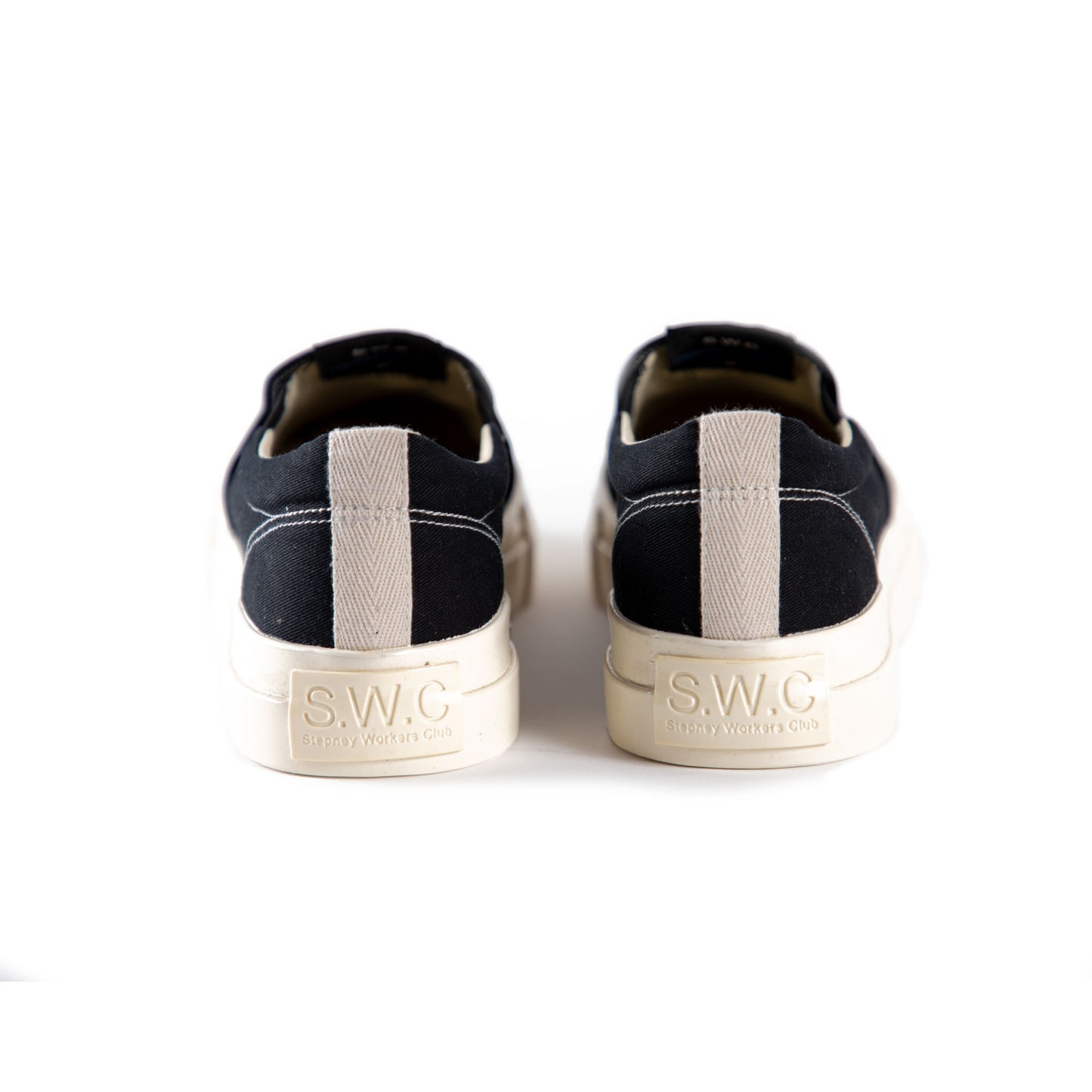 Stepney Workers Club Lister Canvas in Black