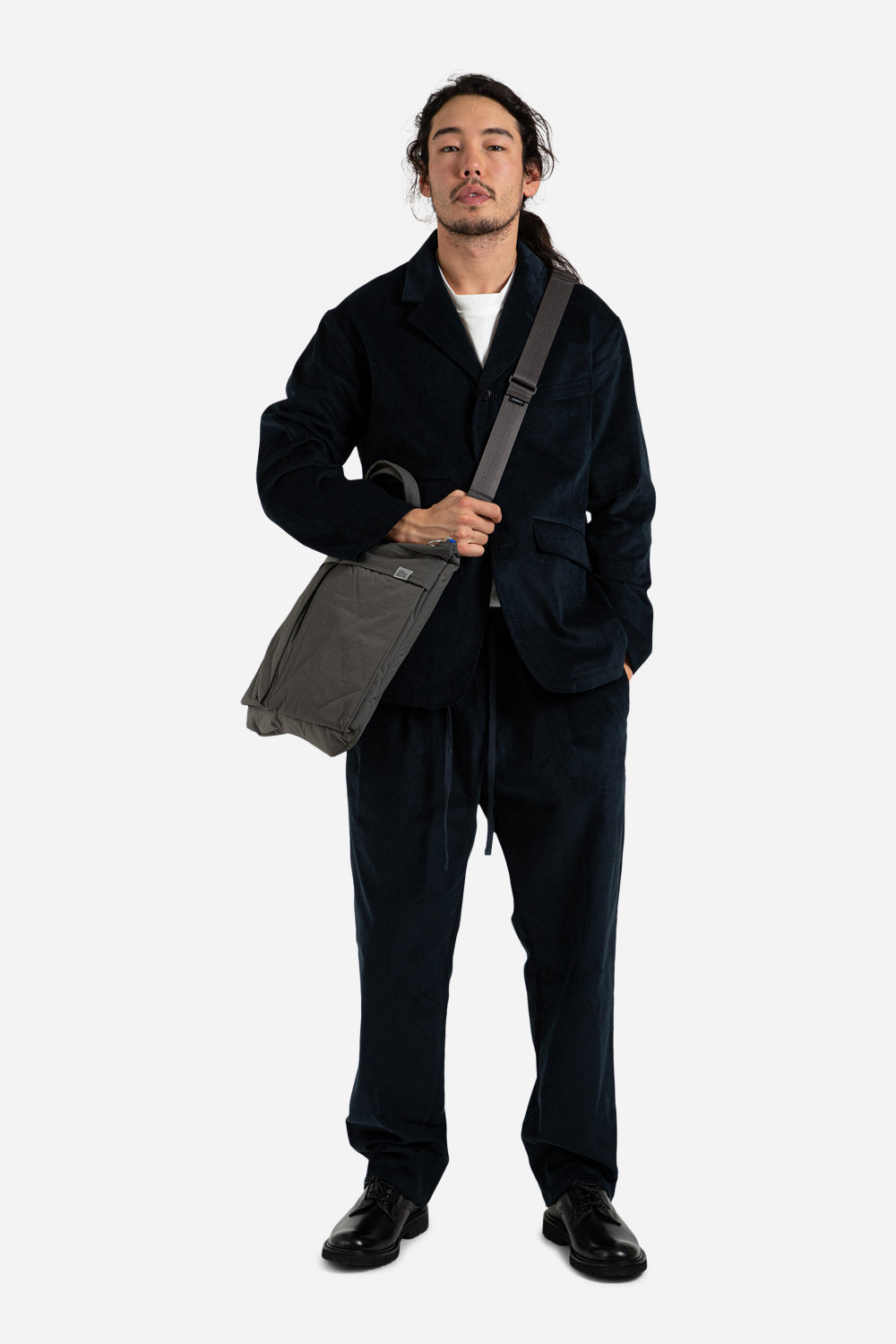 sweetch_helmet_bag_medium_stone_grey