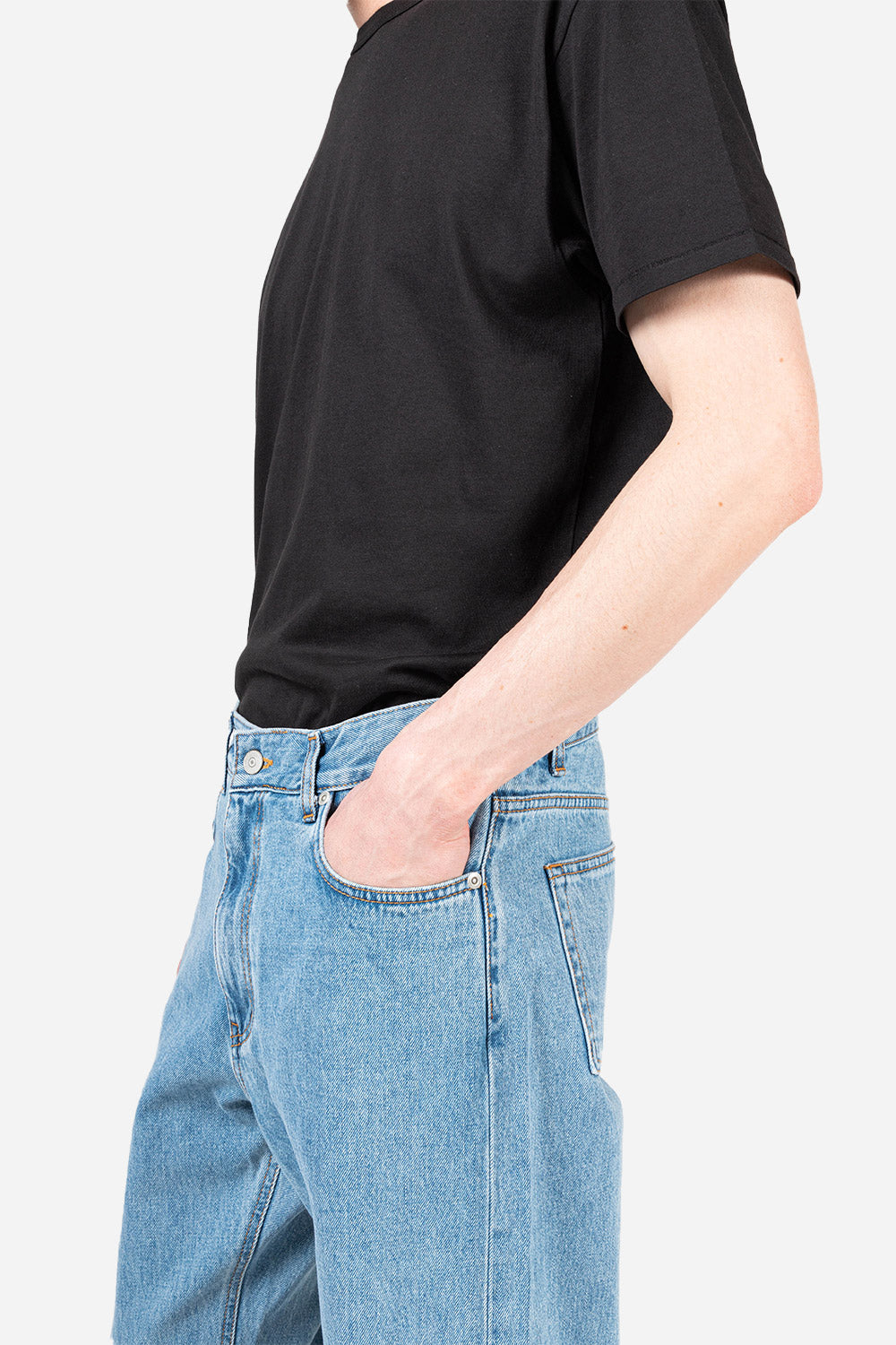 uniform-bridge-comfort-denim-pants-light-blue