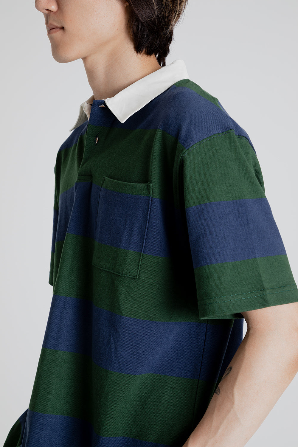 Uniform Bridge Naval Collar Short Sleeve Tee in Navy/Green
