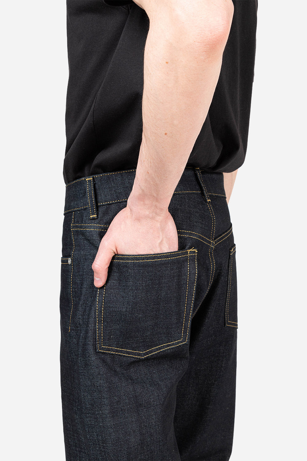 uniform-bridge-selvedge-denim-pants-deep-indigo