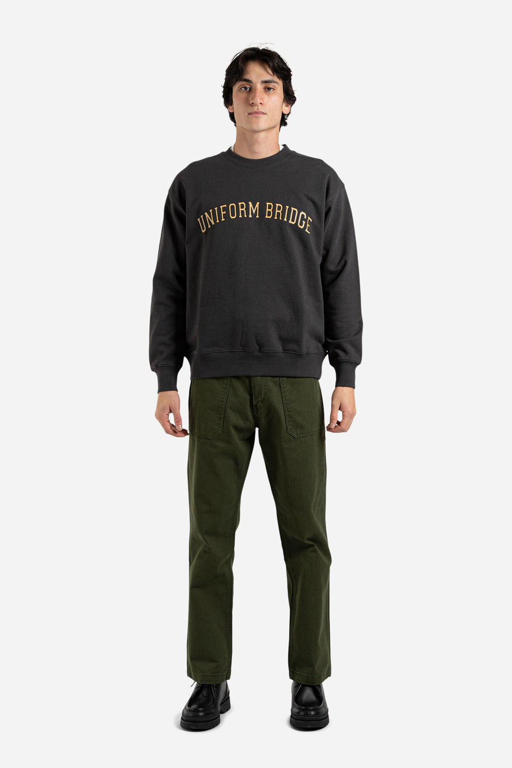 uniform_bridge_arch_sweater_charcoal