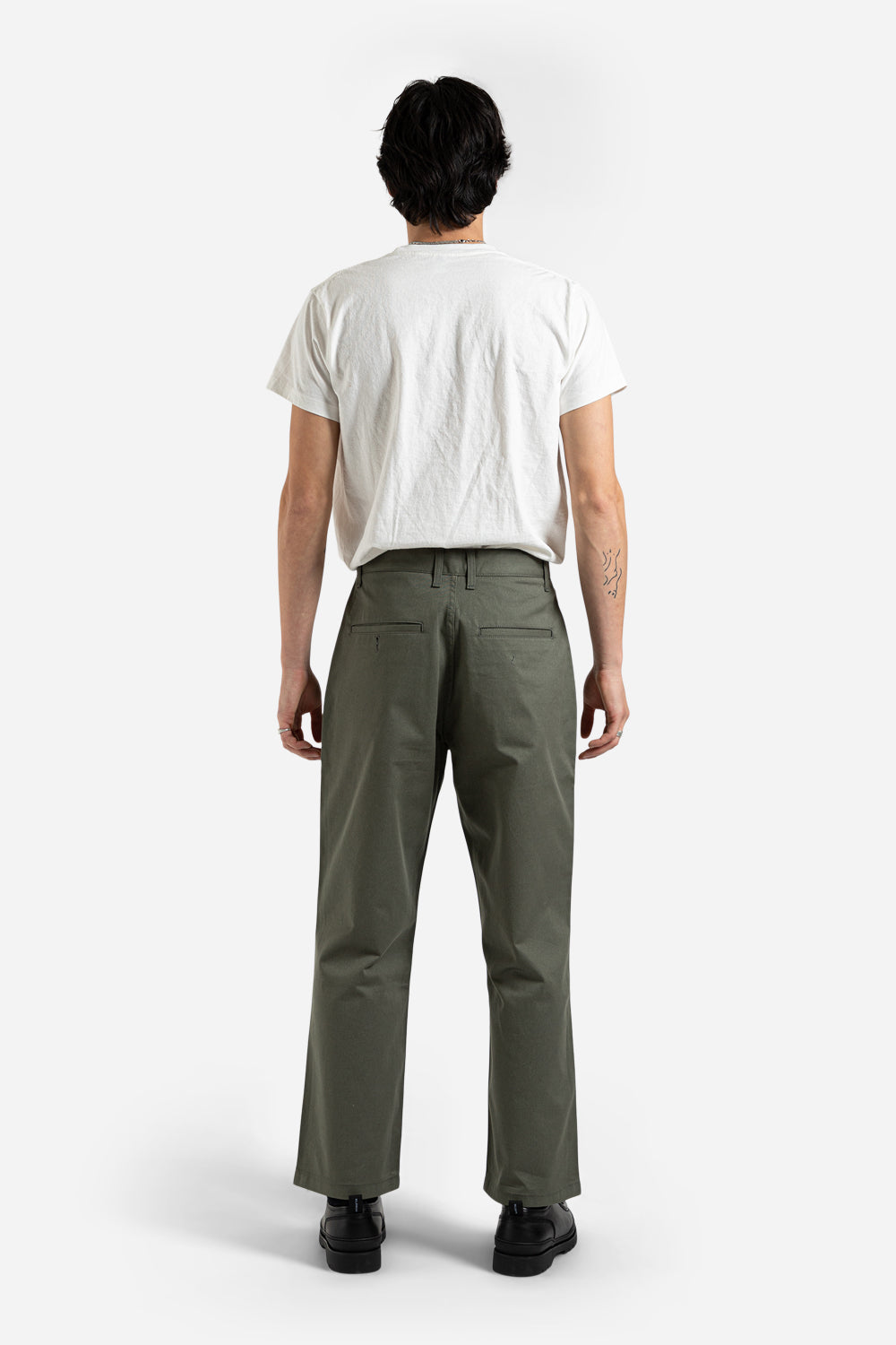 uniform_bridge_basic_chino_pants
