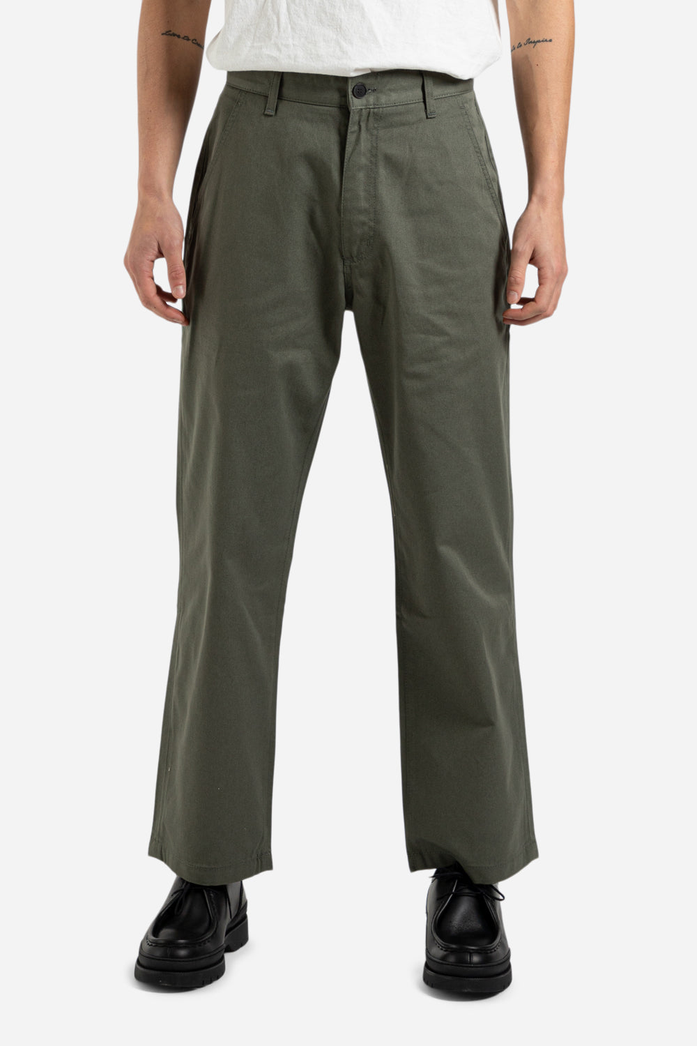 uniform_bridge_basic_chino_pants