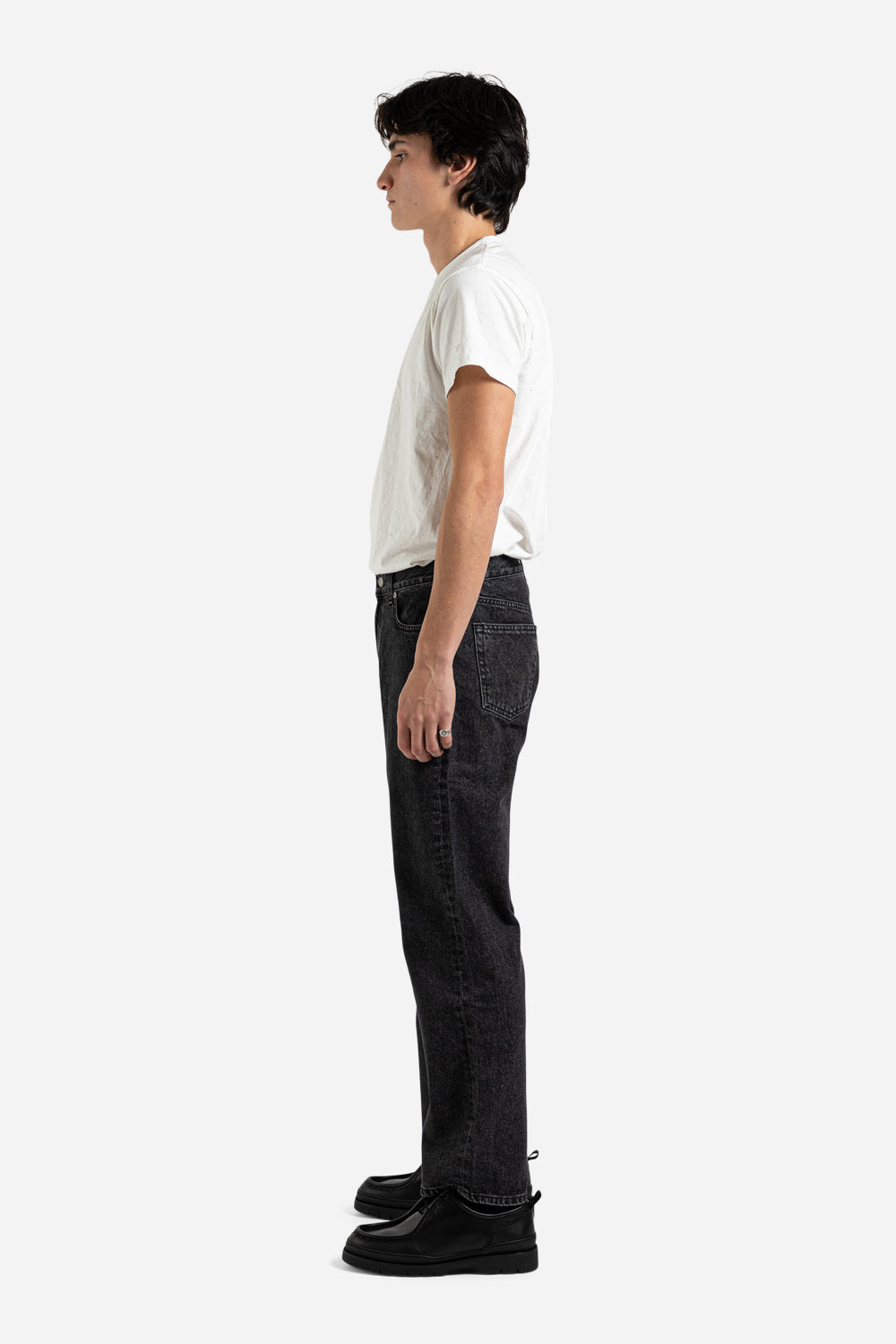 uniform_bridge_comfort_denim_pants_black