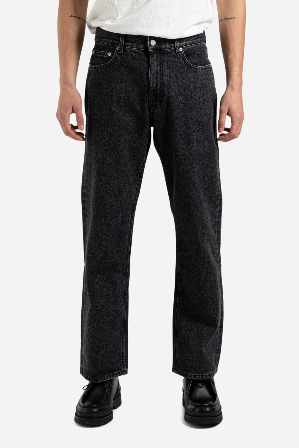 uniform_bridge_comfort_denim_pants_black