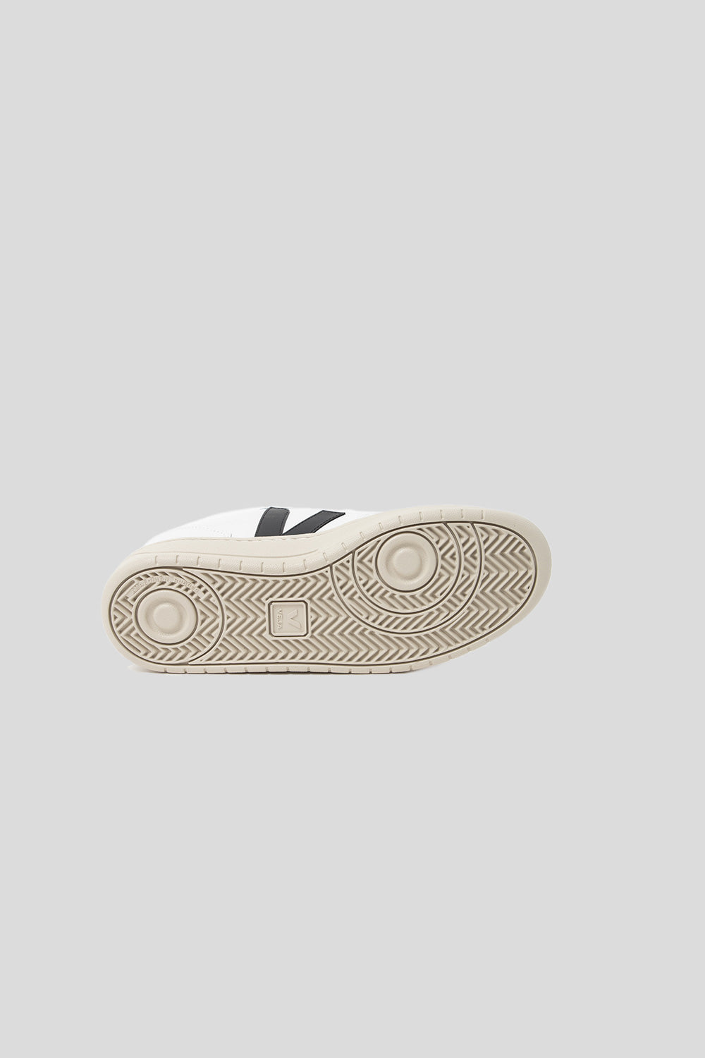 Veja V-10 Leather Shoe in Extra White / Black